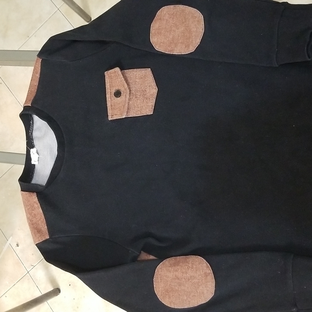 Boys top sweater 8